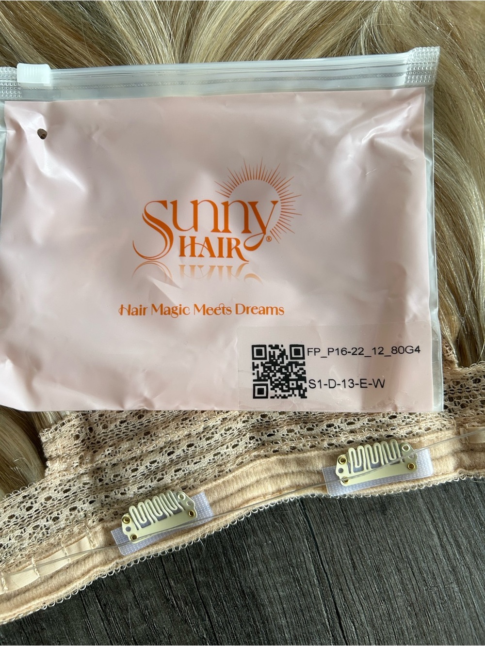 Hair Extensions- Human Invisible Wire - Picture 4 of 4